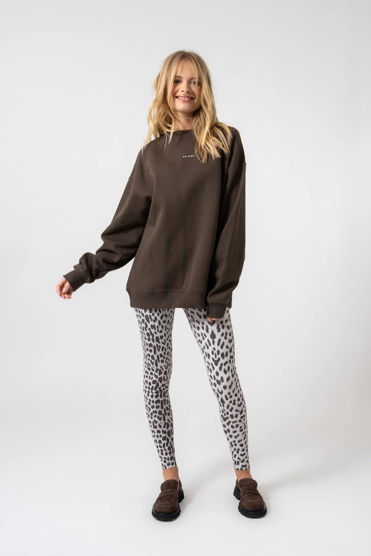 OH APRIL Essentials Oversized Sweater - deep brown