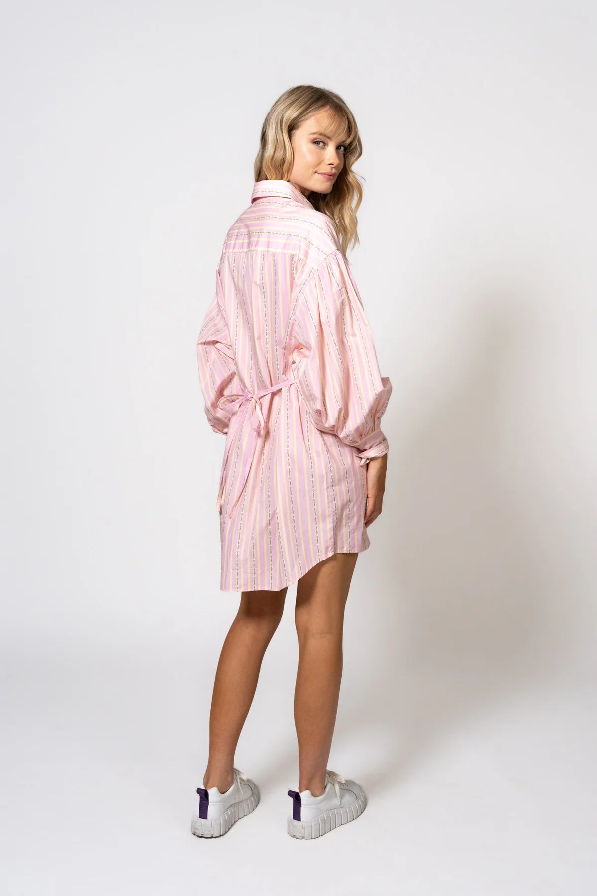 OH APRIL Kleid „NONI SHIRT DRESS“ - soft blush stripe