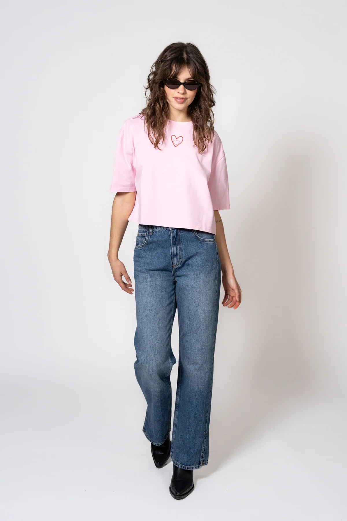 OH APRIL Cropped T-Shirt "HEART" - soft blush